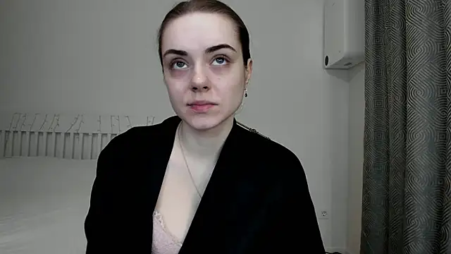 Hustle Babyy online show from November 18, 2025, 2:31 pm