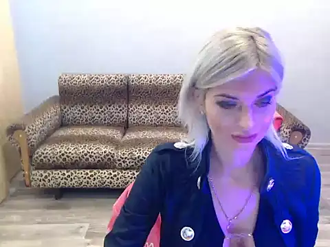 Snapshot of SexyBeatriice chatting on October 31, 2025, 7:16 am SexyBeatriice online show from October 31, 2025, 7:16 am