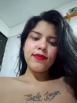 Snapshot of Angela_Sophie chatting on October 17, 2025, 10:00 pm Angela Sophie online show from October 17, 2025, 10:00 pm