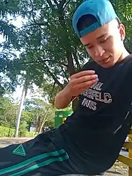 arevalo1124 online show from September 8, 2025, 9:36 pm