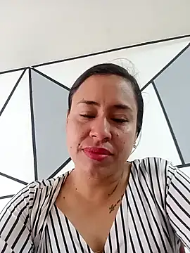 kamila lovee online show from March 5, 2025, 3:40 pm