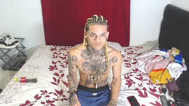 hot man05 online show from February 4, 2025, 12:19 am