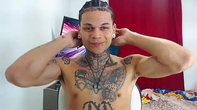 Snapshot of hot_man05 chatting on October 23, 2025, 10:41 pm hot man05 online show from October 23, 2025, 10:41 pm