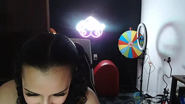 Snapshot of AliceSweet4U chatting on March 11, 2025, 5:02 am AliceSweet4U online show from March 11, 2025, 5:02 am