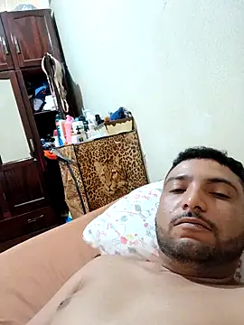 casadosafado20 online show from March 10, 2025, 1:43 pm