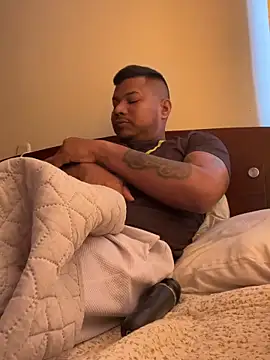 Saipadpuer30 online show from November 17, 2025, 2:32 pm