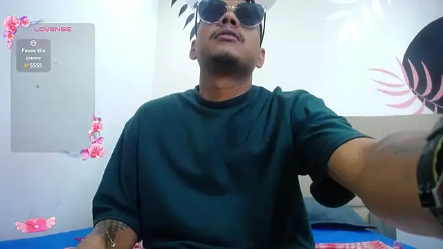 Saipadpuer30 online show from March 9, 2025, 7:37 pm
