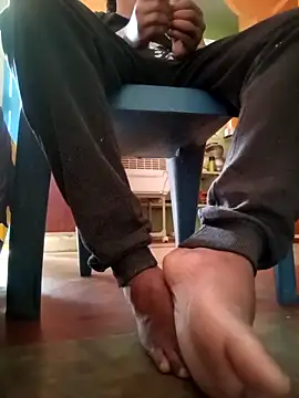 Snapshot of bigcock_thick chatting on February 27, 2026, 5:29 am bigcock thick online show from February 27, 2026, 5:29 am