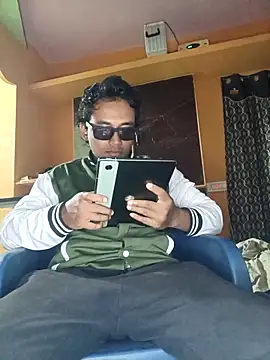 Snapshot of bigcock_thick chatting on February 5, 2026, 4:36 pm bigcock thick online show from February 5, 2026, 4:36 pm