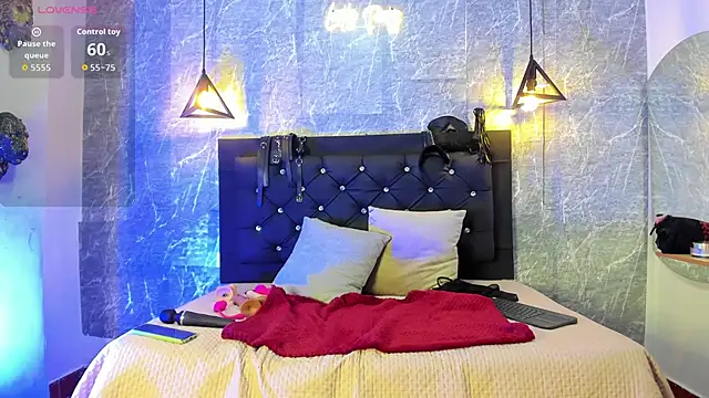 emberhodson online show from September 9, 2025, 10:57 am