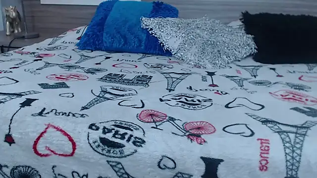 Snapshot of Liiamthompson chatting on October 11, 2025, 11:33 am Liiamthompson online show from October 11, 2025, 11:33 am