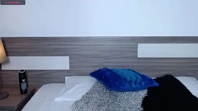 Snapshot of Liiamthompson chatting on November 10, 2025, 11:04 am Liiamthompson online show from November 10, 2025, 11:04 am