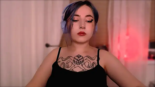 purplewitch online show from October 9, 2025, 5:24 pm