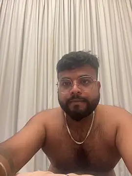 Snapshot of SoloChill chatting on July 1, 2026, 9:31 am SoloChill online show from July 1, 2026, 9:31 am