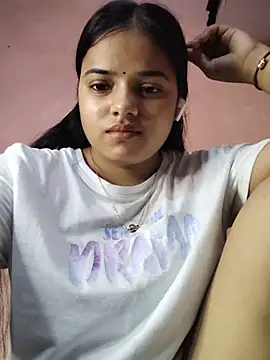 Snapshot of RAYI_123 chatting on July 25, 2026, 6:21 am RAYI 123 online show from July 25, 2026, 6:21 am