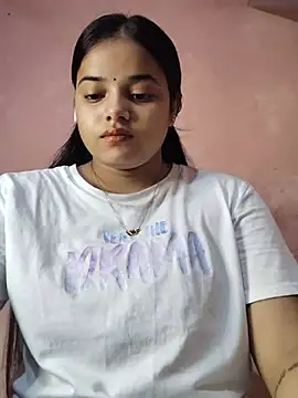 Snapshot of RAYI_123 chatting on August 2, 2026, 6:12 am RAYI 123 online show from August 2, 2026, 6:12 am