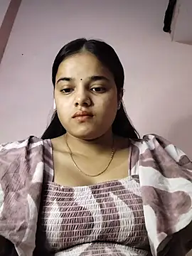 Snapshot of RAYI_123 chatting on June 23, 2026, 6:44 am RAYI 123 online show from June 23, 2026, 6:44 am