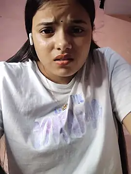 Snapshot of RAYI_123 chatting on July 24, 2026, 6:04 pm RAYI 123 online show from July 24, 2026, 6:04 pm