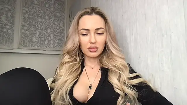 Snapshot of juciepussy_ chatting on February 21, 2025, 6:59 pm juciepussy online show from February 21, 2025, 6:59 pm