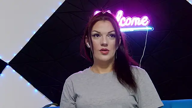 LissaAnn online show from February 12, 2026, 3:50 am