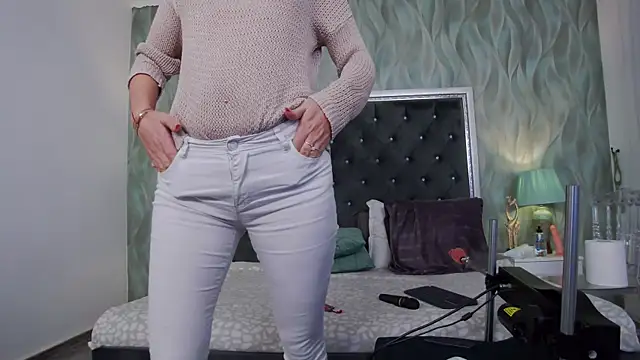 LissaAnn online show from March 1, 2026, 4:01 am