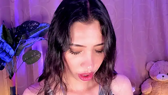 Snapshot of Miss_veronicaa2 chatting on May 26, 2026, 1:31 pm Miss veronicaa2 online show from May 26, 2026, 1:31 pm