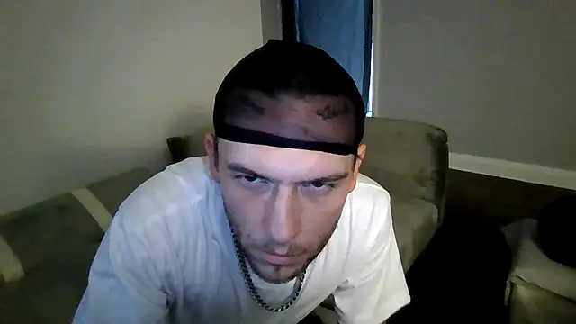 cruz815 online show from November 28, 2025, 7:03 pm