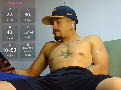 Snapshot of Keiviid chatting on June 20, 2026, 5:01 am Keiviid online show from June 20, 2026, 5:01 am