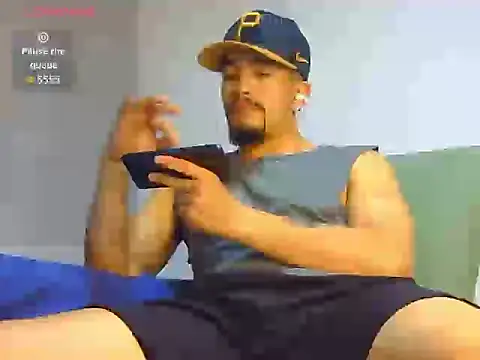 Snapshot of Keiviid chatting on July 5, 2026, 4:19 am Keiviid online show from July 5, 2026, 4:19 am