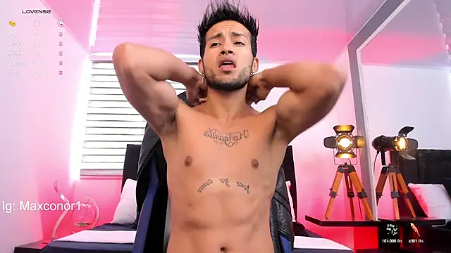 Max Conor1 online show from March 10, 2025, 5:18 pm