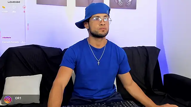 Max Conor1 online show from March 19, 2026, 1:11 pm