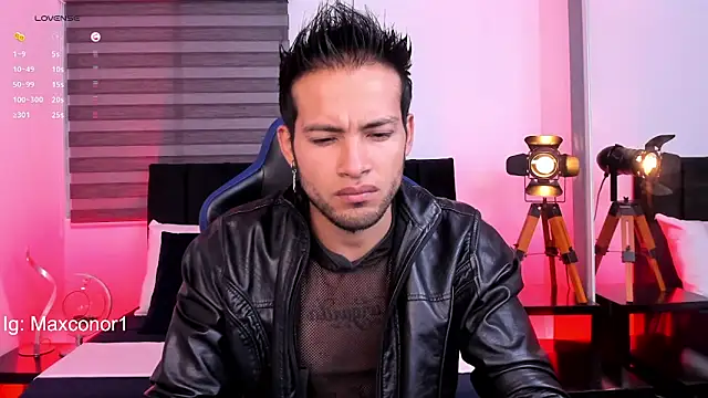 Max Conor1 online show from March 10, 2025, 11:01 am