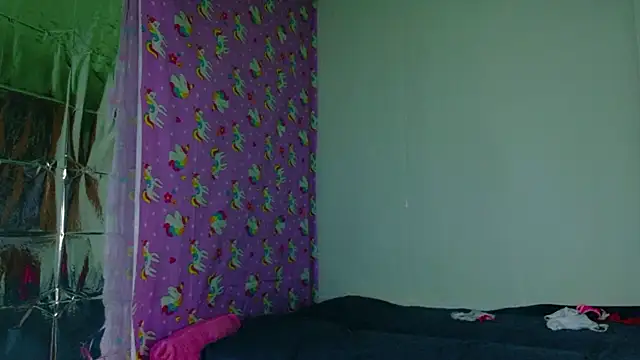 Snapshot of TwerkingCheerleader chatting on November 2, 2025, 10:59 pm TwerkingCheerleader online show from November 2, 2025, 10:59 pm