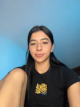 eva roseee online show from June 11, 2026, 3:25 am