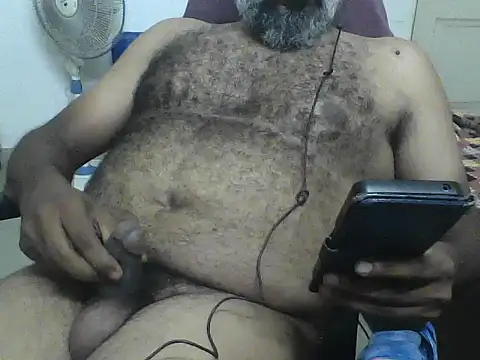 awesomeroc123 online show from March 27, 2026, 5:25 pm