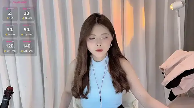 Snapshot of SylviaLing2007 chatting on February 10, 2025, 2:16 pm SylviaLing2007 online show from February 10, 2025, 2:16 pm