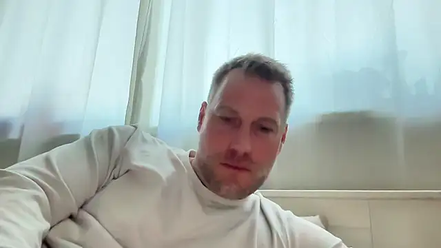 Christian87xxx online show from February 10, 2026, 3:22 pm