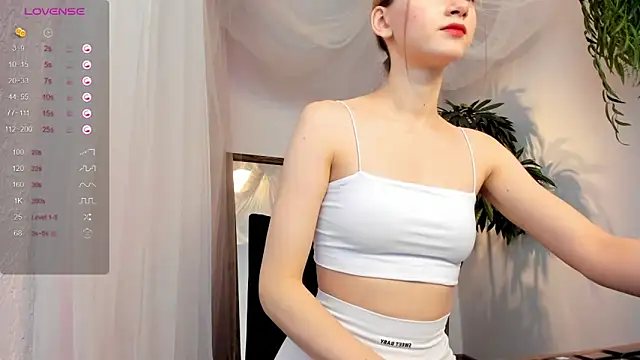 Snapshot of jackp0t__ chatting on February 23, 2025, 2:29 am jackp0t online show from February 23, 2025, 2:29 am