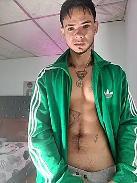 Niick01  online show from November 26, 2025, 1:38 am