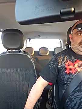 fuocovivo4 online show from February 27, 2026, 4:29 pm