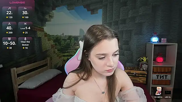 kaisajenner online show from November 8, 2025, 6:22 pm