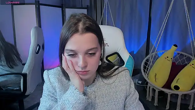 kaisajenner online show from November 28, 2025, 9:15 pm