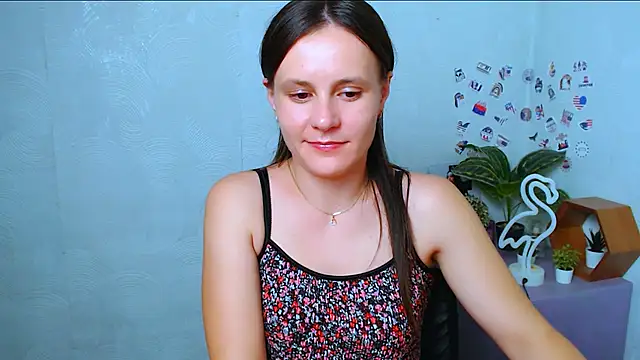 ValeriaHeart  online show from November 18, 2025, 3:59 pm