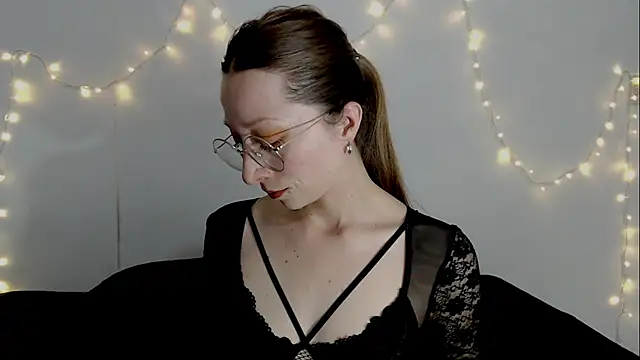 Carlin Diaz online show from March 23, 2026, 10:31 pm