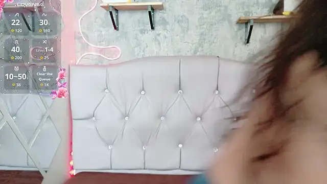 Rachel new20 online show from April 13, 2026, 8:46 pm