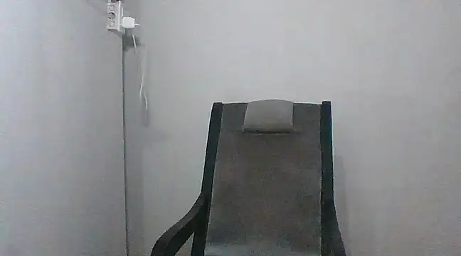 Snapshot of Juviaandgray2 chatting on March 1, 2025, 3:21 am Juviaandgray2 online show from March 1, 2025, 3:21 am