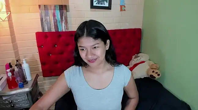 ScarletKray online show from February 20, 2025, 2:02 pm