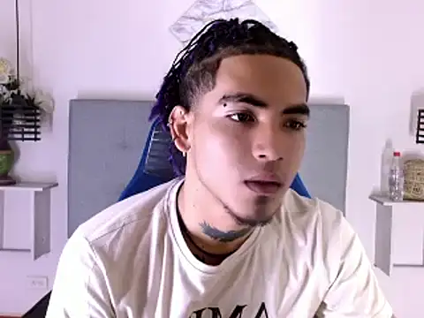 LihanJor 23 online show from March 13, 2025, 6:37 am