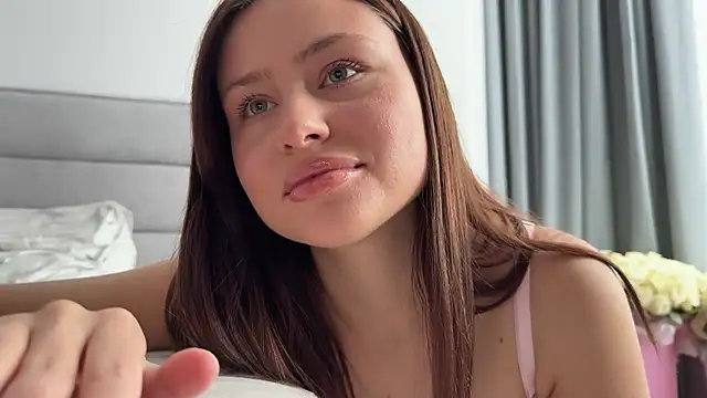 Snapshot of Kisskeyy chatting on October 29, 2025, 1:10 pm Kisskeyy online show from October 29, 2025, 1:10 pm