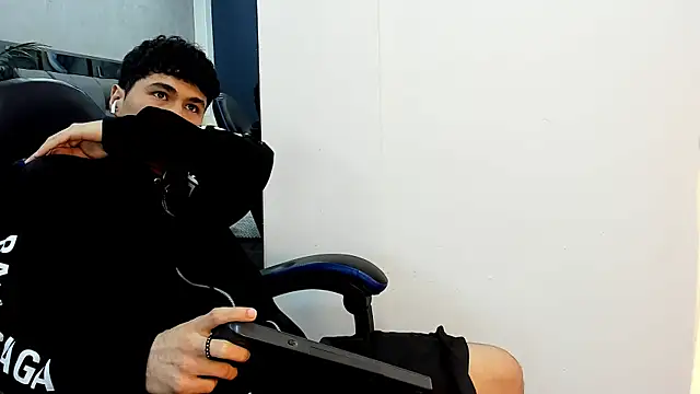 roan birkin online show from November 4, 2025, 9:29 pm